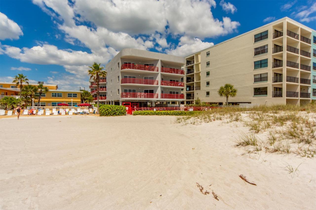 301 Crimson Condos St. Pete Beach Extérieur photo